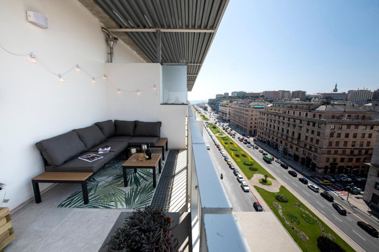 Appartamento Attico Luxury Con Parcheggio E Terrazza Vista Mozzafiato Genova Esterno foto