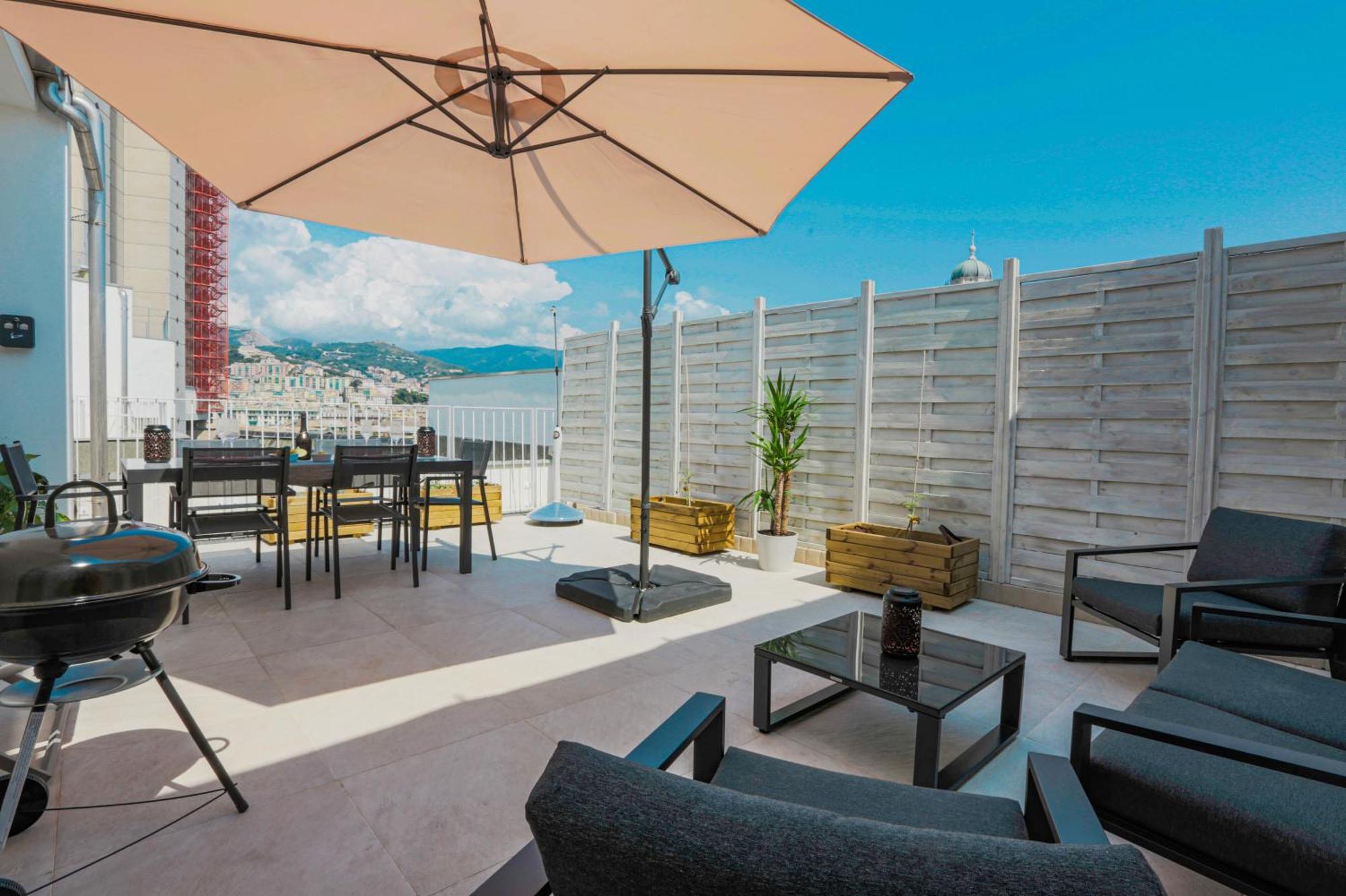 Appartamento Attico Luxury Con Parcheggio E Terrazza Vista Mozzafiato Genova Esterno foto
