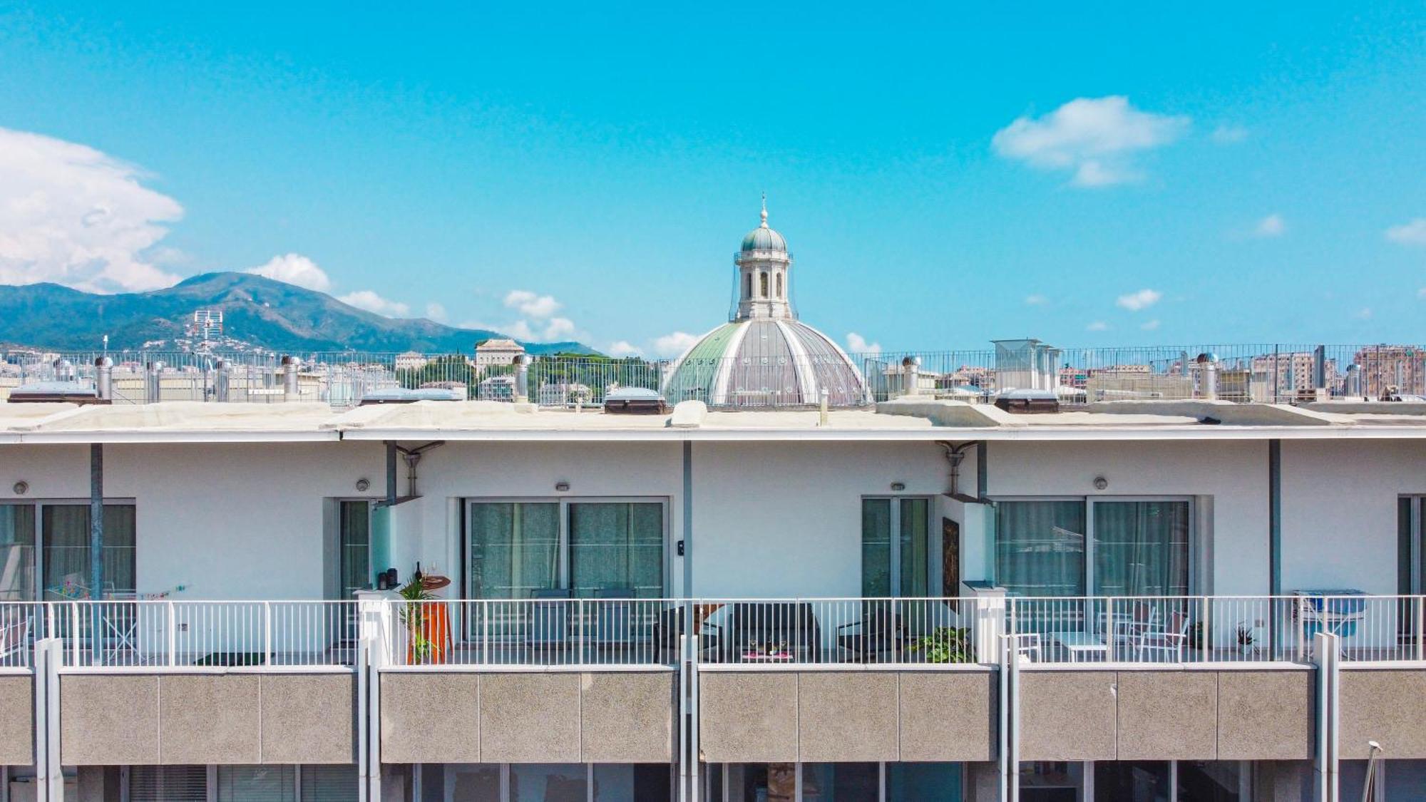 Appartamento Attico Luxury Con Parcheggio E Terrazza Vista Mozzafiato Genova Esterno foto